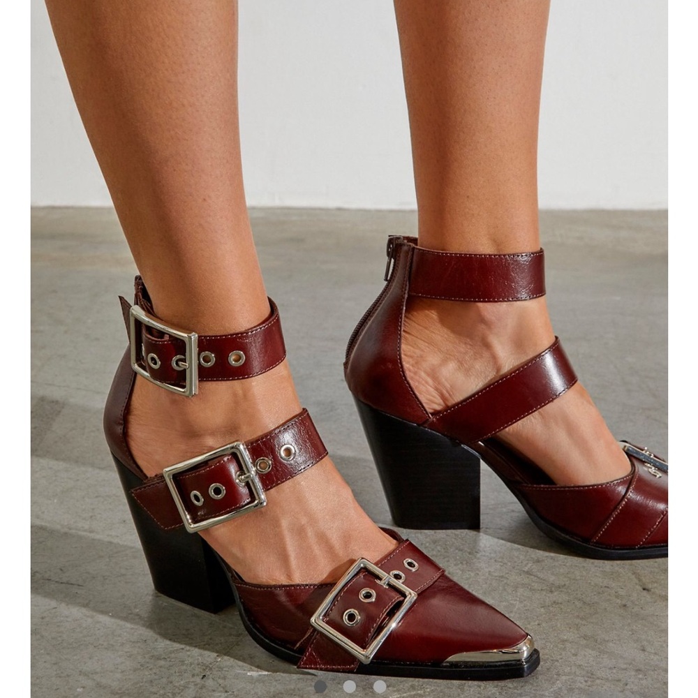 Hendrix heels color rust brand Jeffrey Campbell size 5 US.